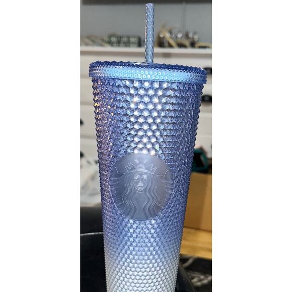 Starbucks 2023 Icicle Blue Ombre Bling Gradient Studded Venti 24 OZ Tumbler NWT - Picture 1 of 6